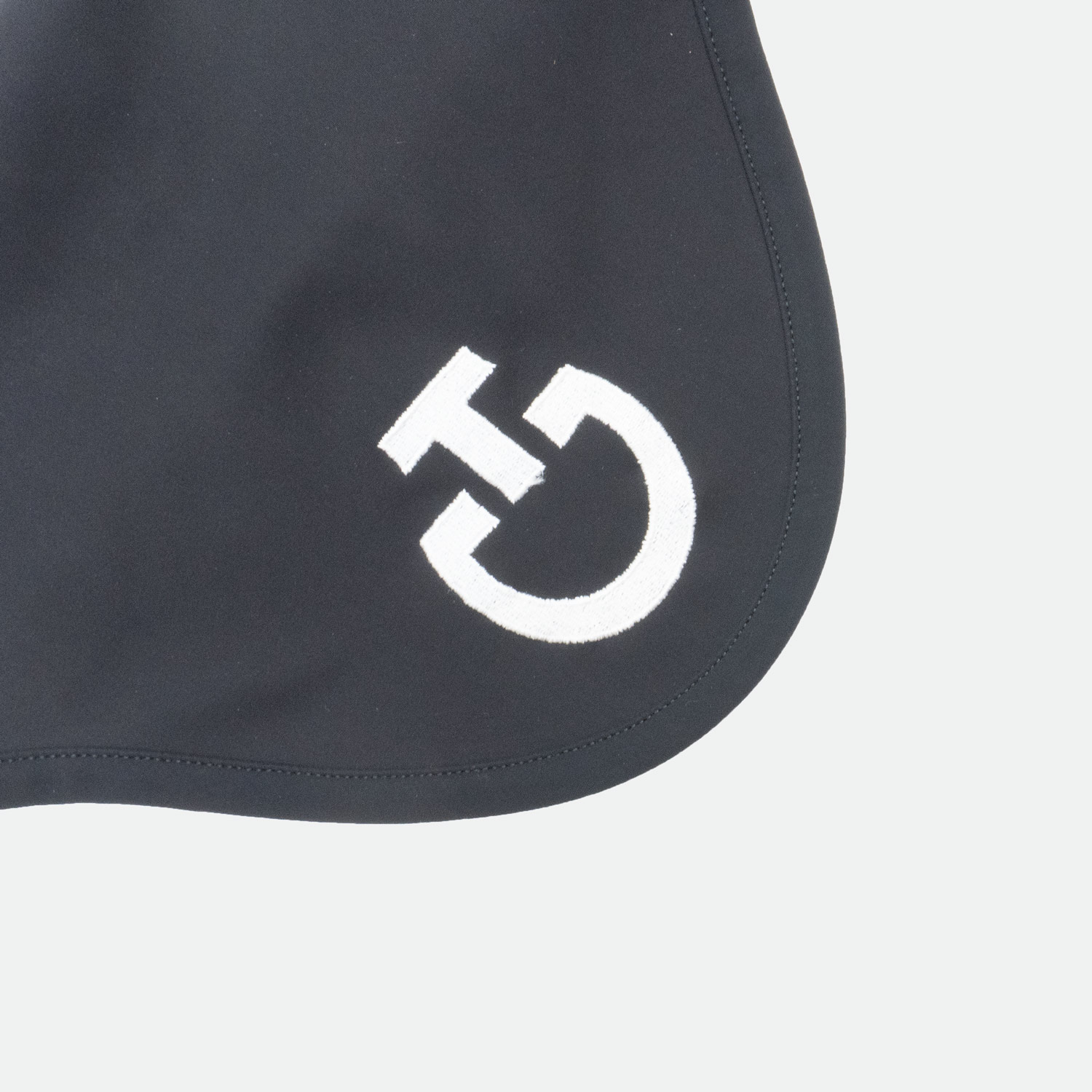 Cavalleria Toscana – Bonnet Lightweight Jersey Noir – Image 2